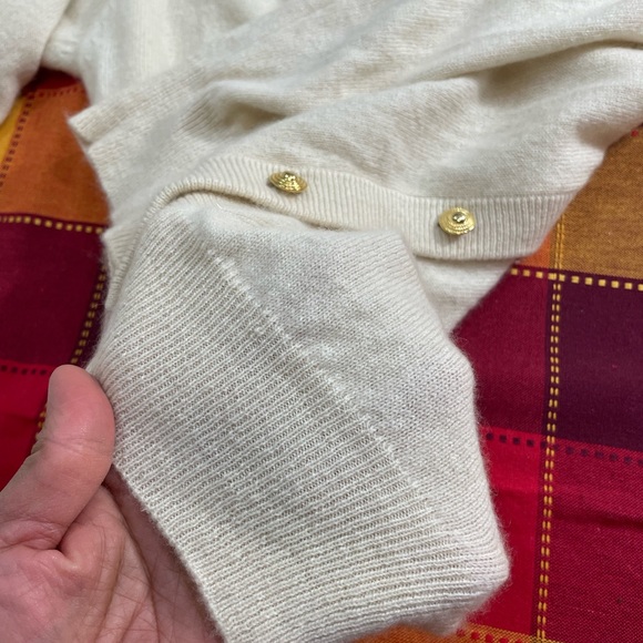 Cashmere Cardigan - Picture 9 of 16